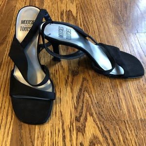 Kitten heel dress sandals